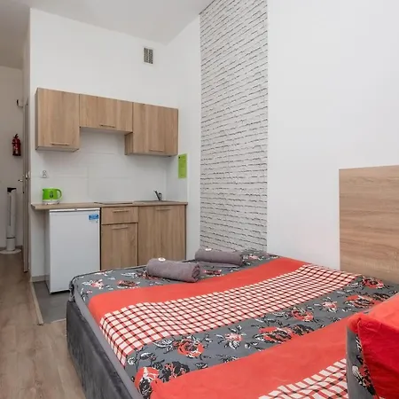 70s Business Bed and breakfast