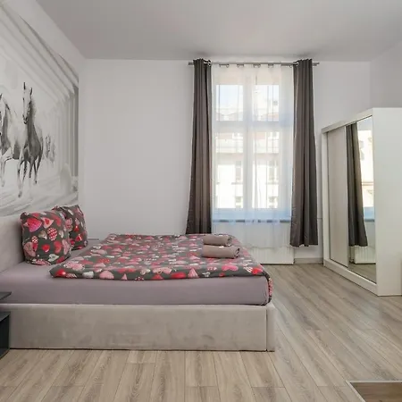 70s Business Bed and breakfast Cracovia