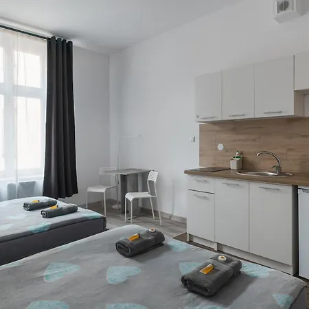 70s Business Panzió