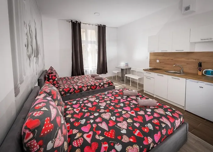 Bed and breakfast 70s Business 3*