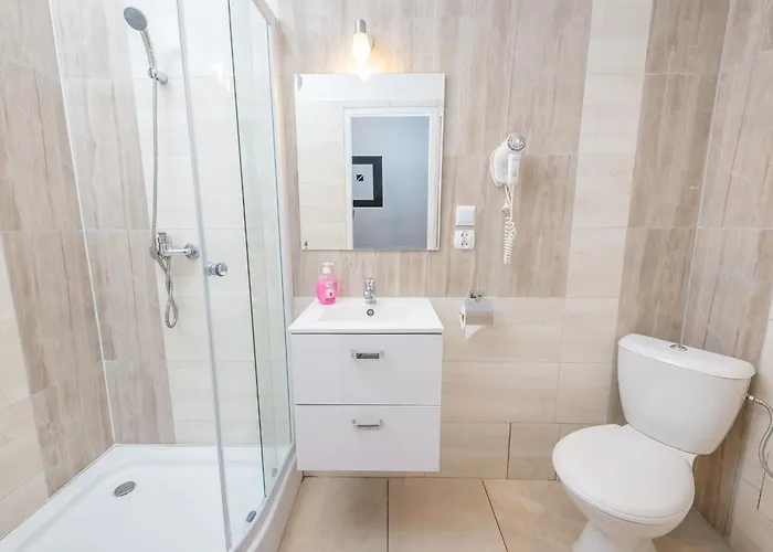 70s Business Bed and breakfast